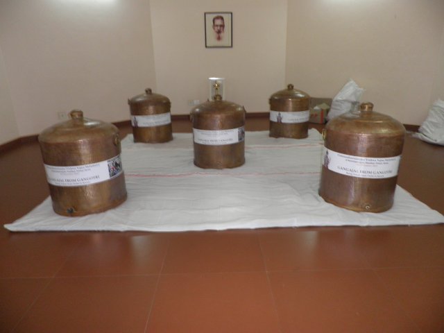 Satsang Hall at the Ashram 1